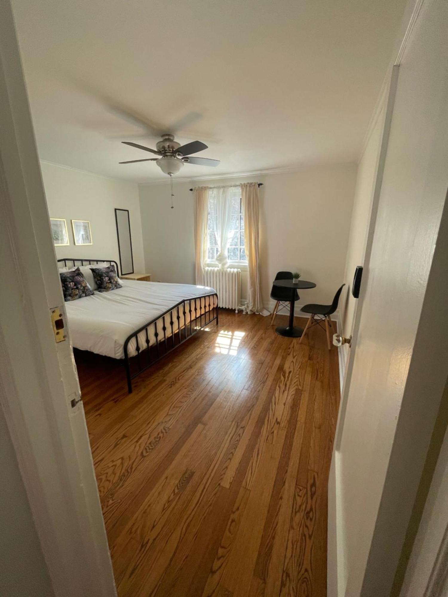 Bed & Breakfast The Ambassador 3*