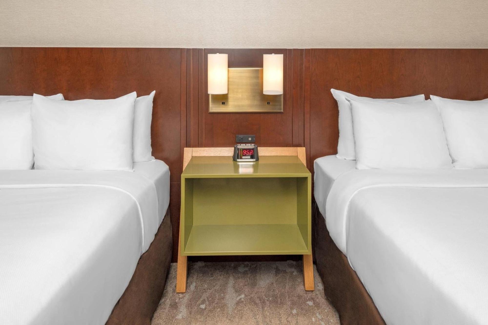 Comfort Inn 3*