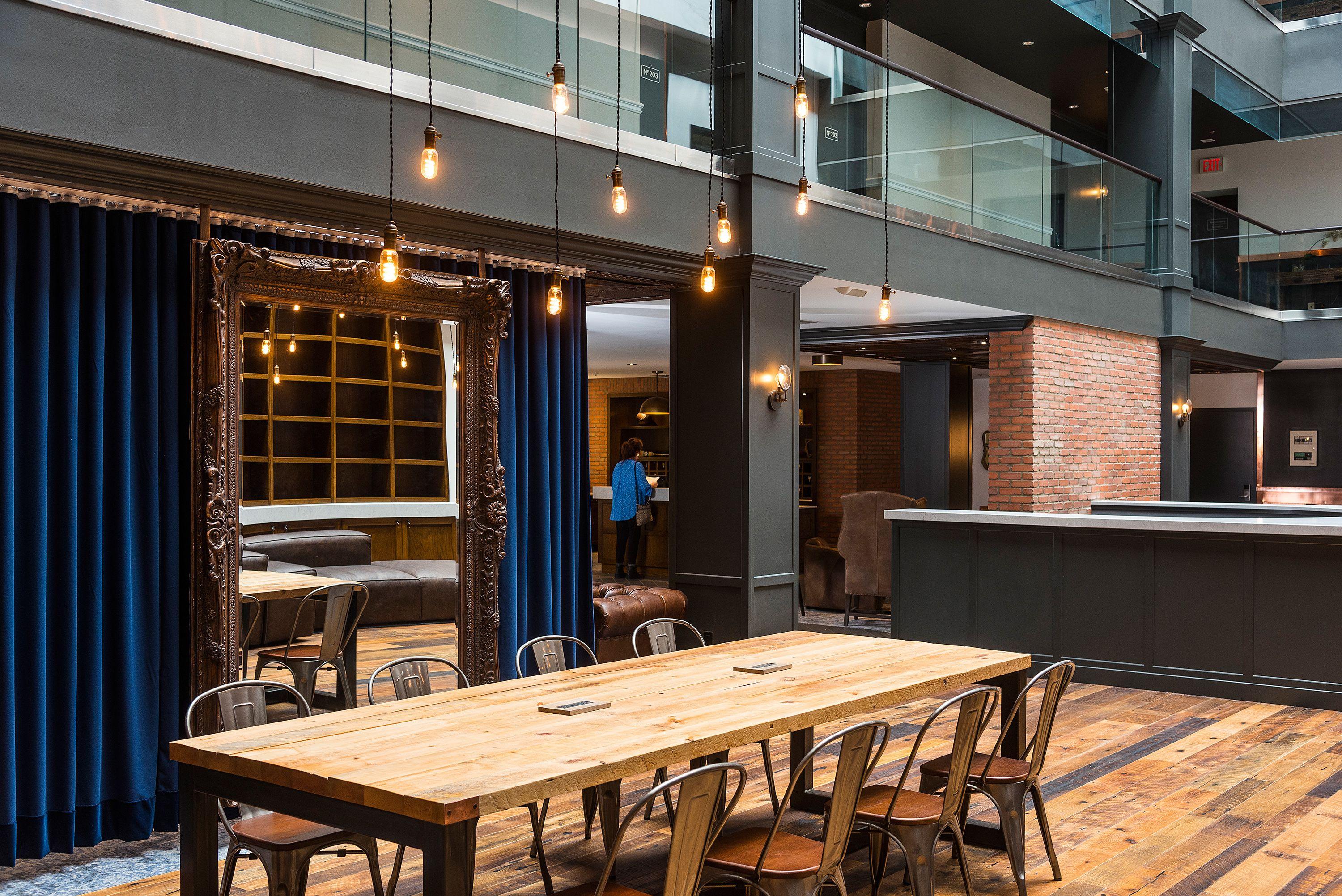 Hotel Metcalfe By Gray Collection 4*