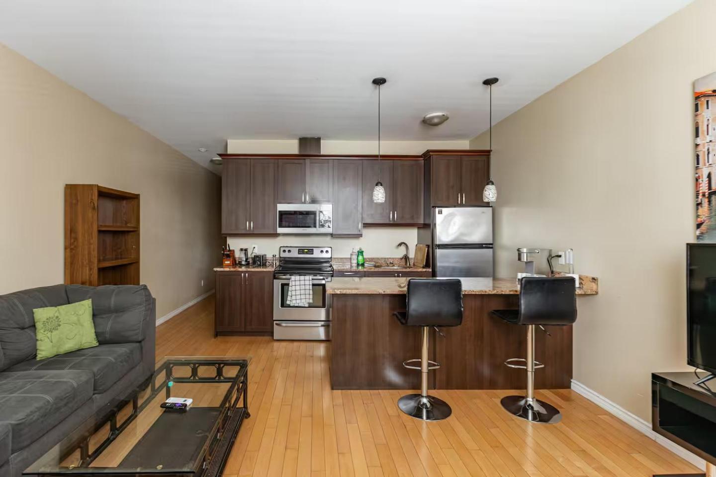 Suitestay * Ottawa