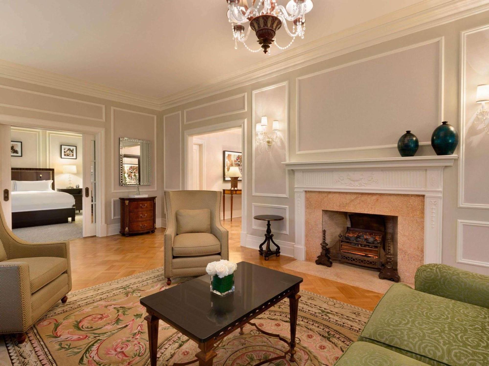 Fairmont Chateau Laurier Hotel Ottawa