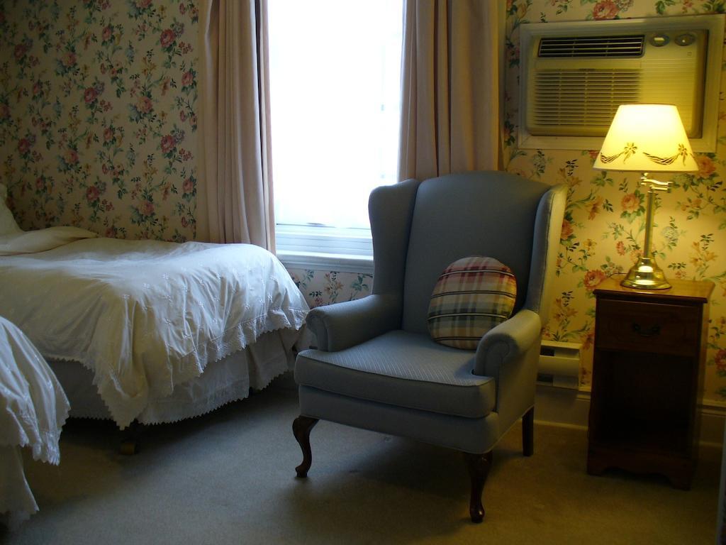 Bed & Breakfast Albert House 3*