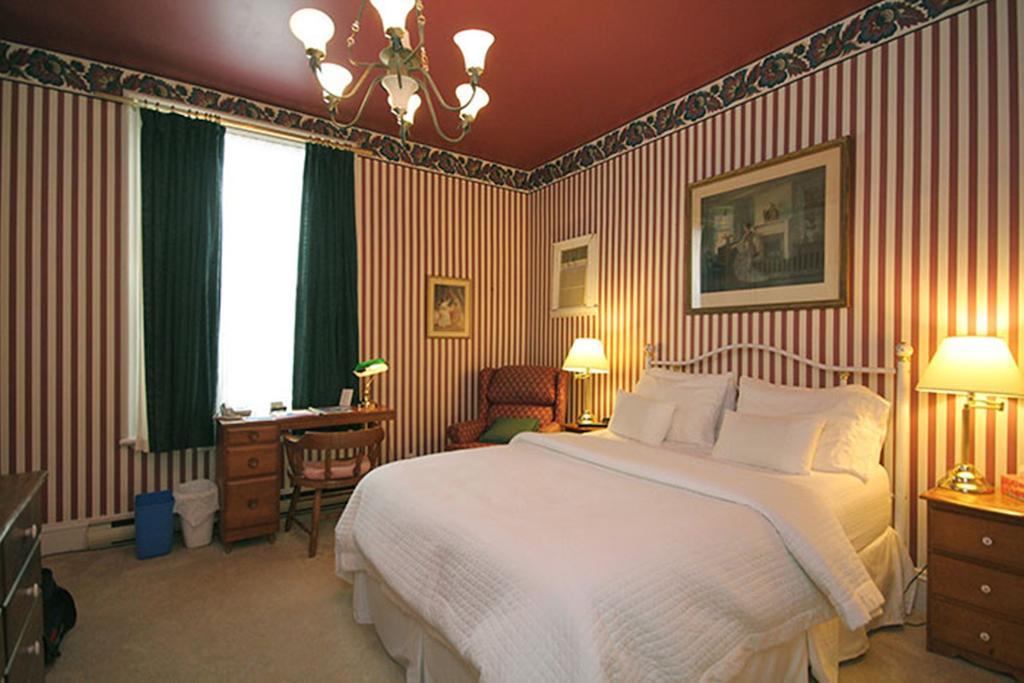 Bed & Breakfast Albert House 3*