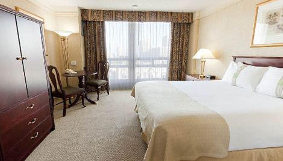 Hotel & Ottawa-downtown Ottawa