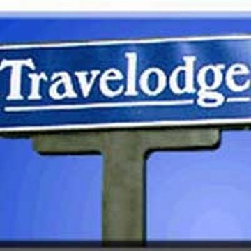 Travelodge By Wyndham East Hotel