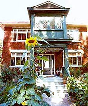 Bed & Breakfast Downtown 3*