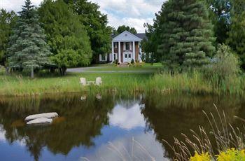 Guest house Windsong Manor Bed & Breakfast