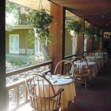 Travelodge By Wyndham West Ottawa