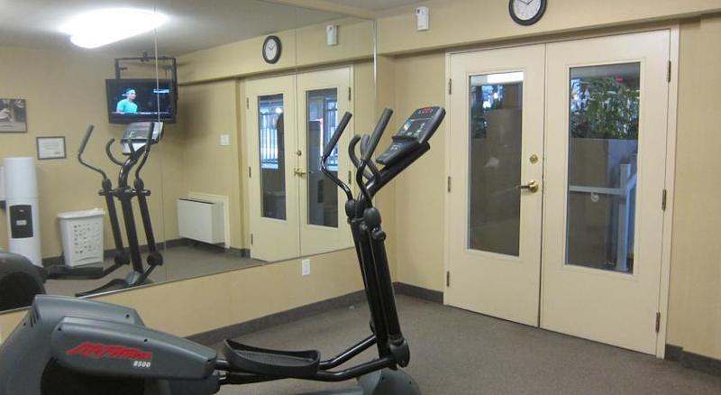 Hotel Travelodge By Wyndham West Ottawa