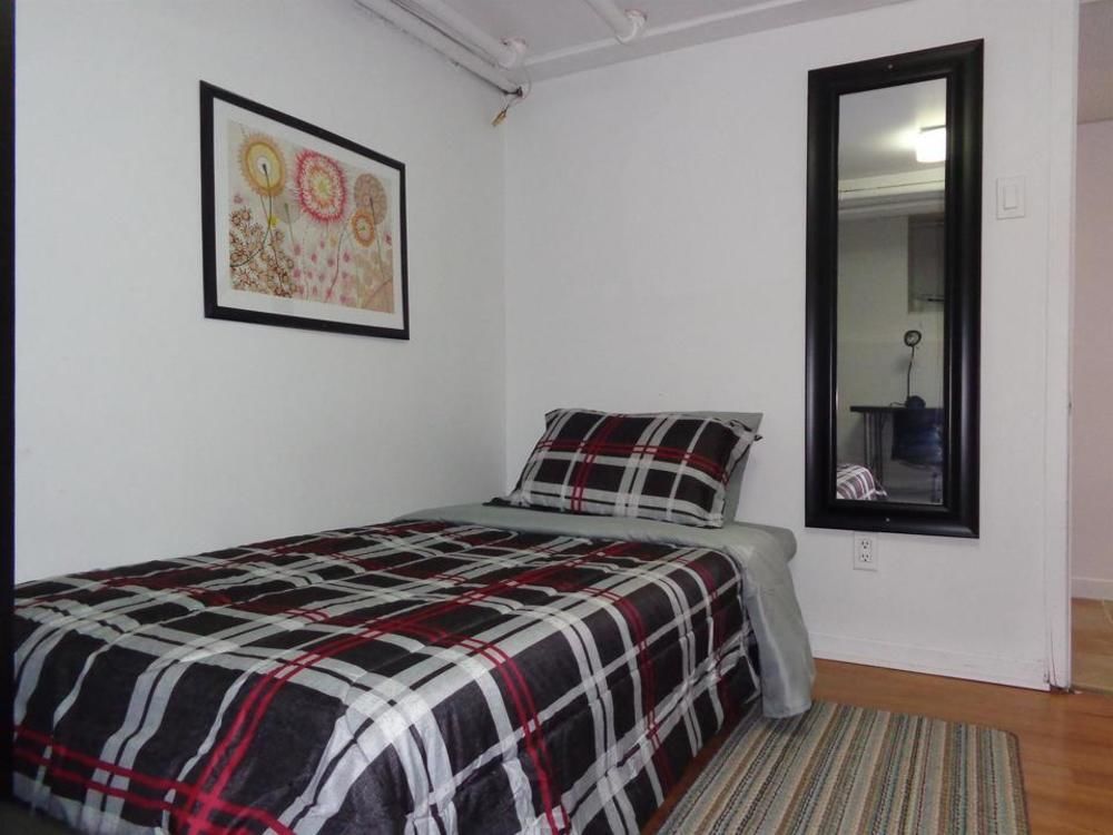 Apartment Adib - 362 Friel St, Unit 2 Ottawa
