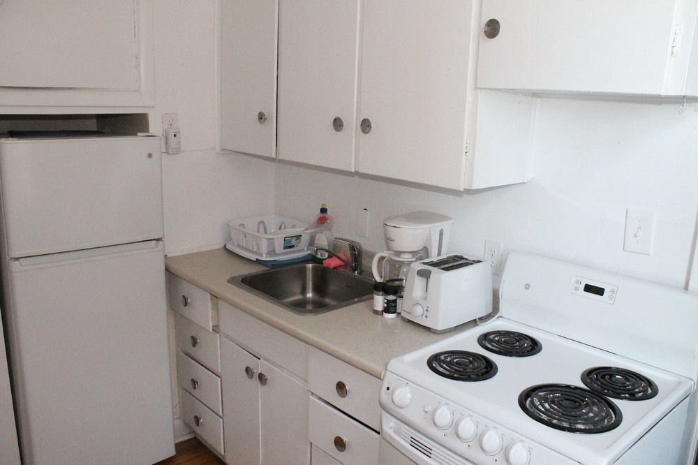 Adib - 362 Friel St, Unit 2 Ottawa