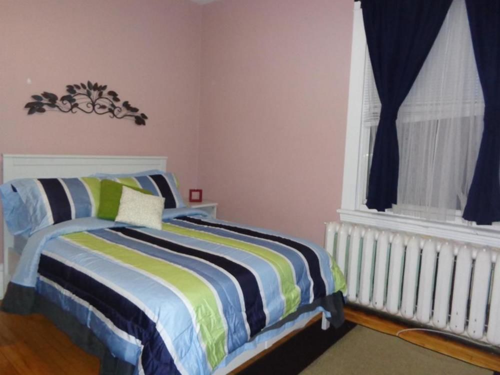 Adib - 362 Friel St, Unit 2 Ottawa