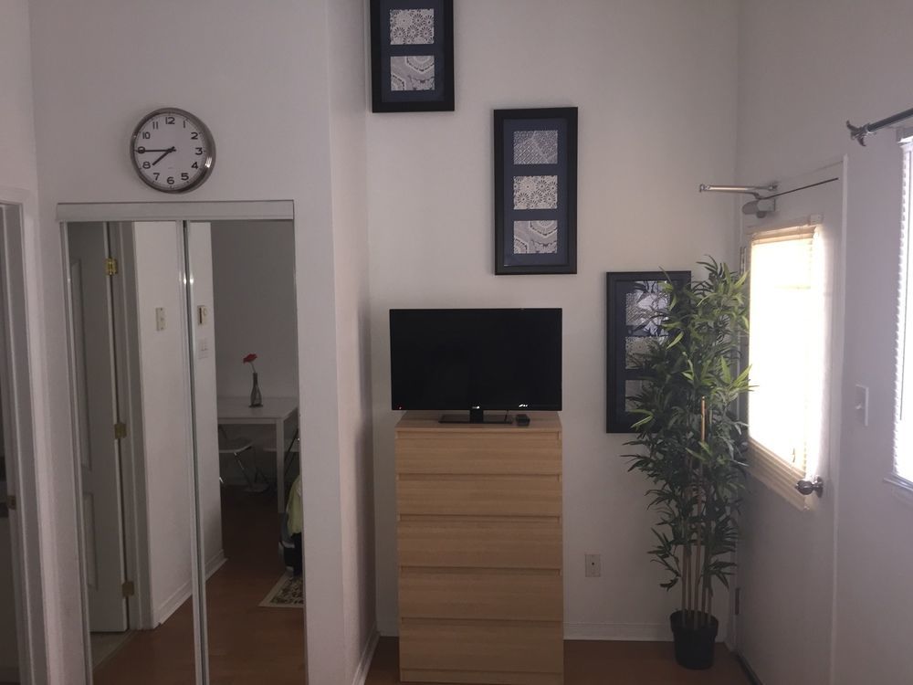 Apartment Adib - 362 Friel St, Unit 2 *