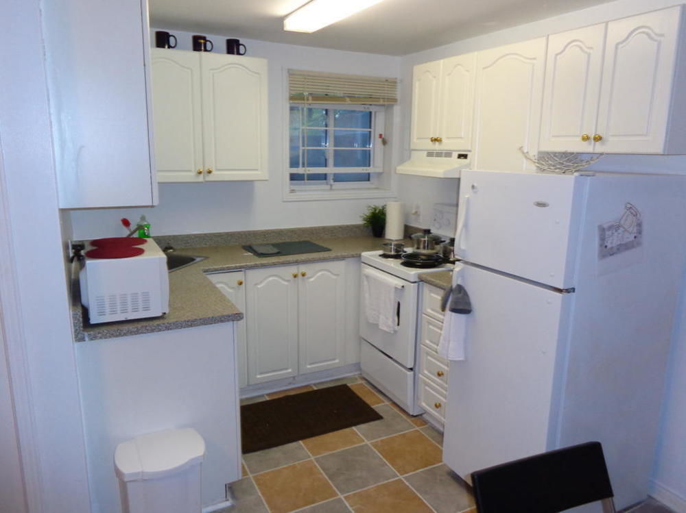 Adib - 362 Friel St, Unit 2 Apartment