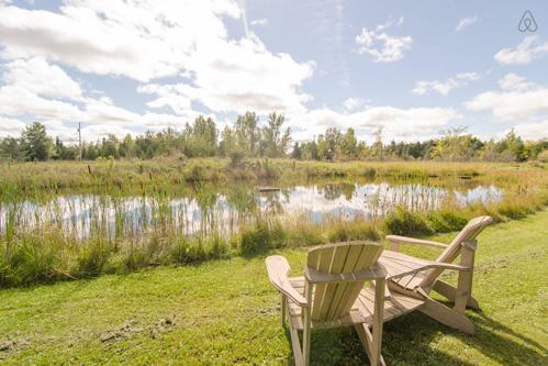 Windsong Manor Bed & Breakfast Guest house