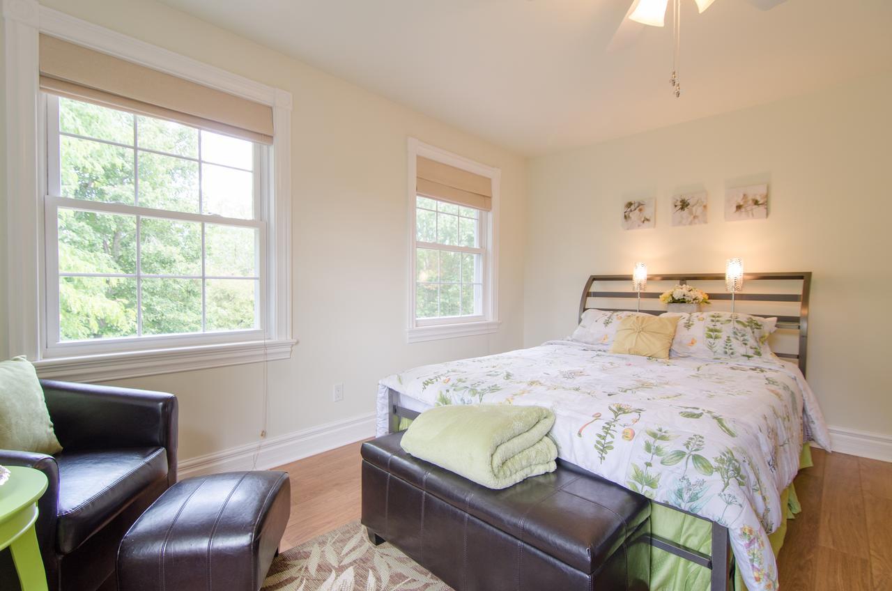 Guest house Windsong Manor Bed & Breakfast Ottawa
