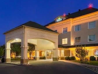 Hotel Days By Wyndham Airport