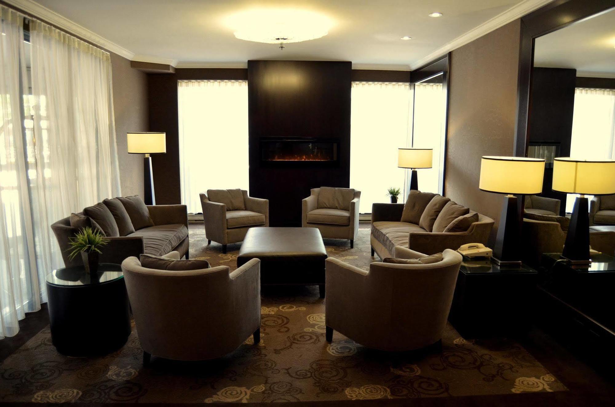 Hotel Western Downtown 3*