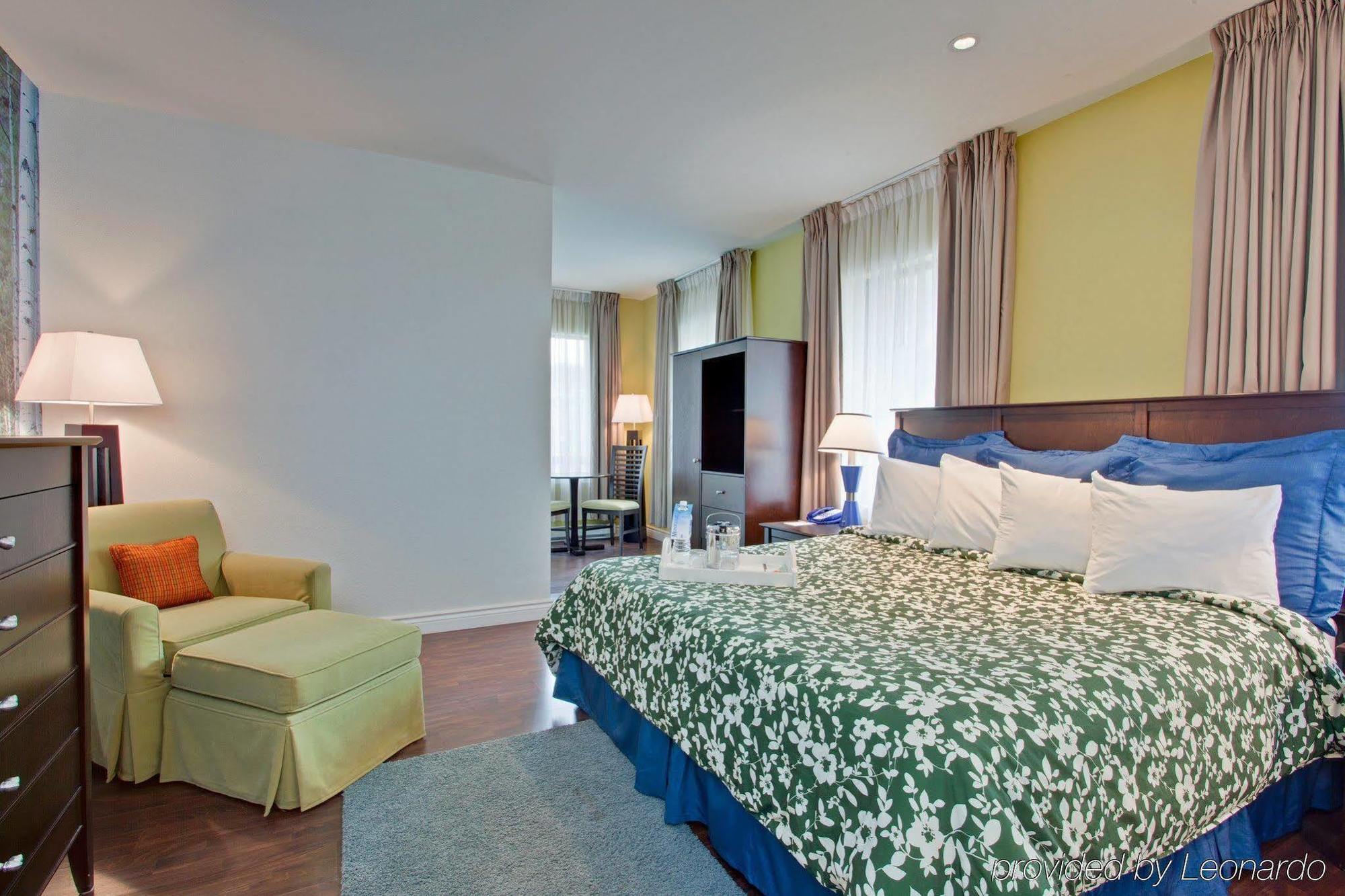 Metcalfe By Gray Collection Hotel 4*