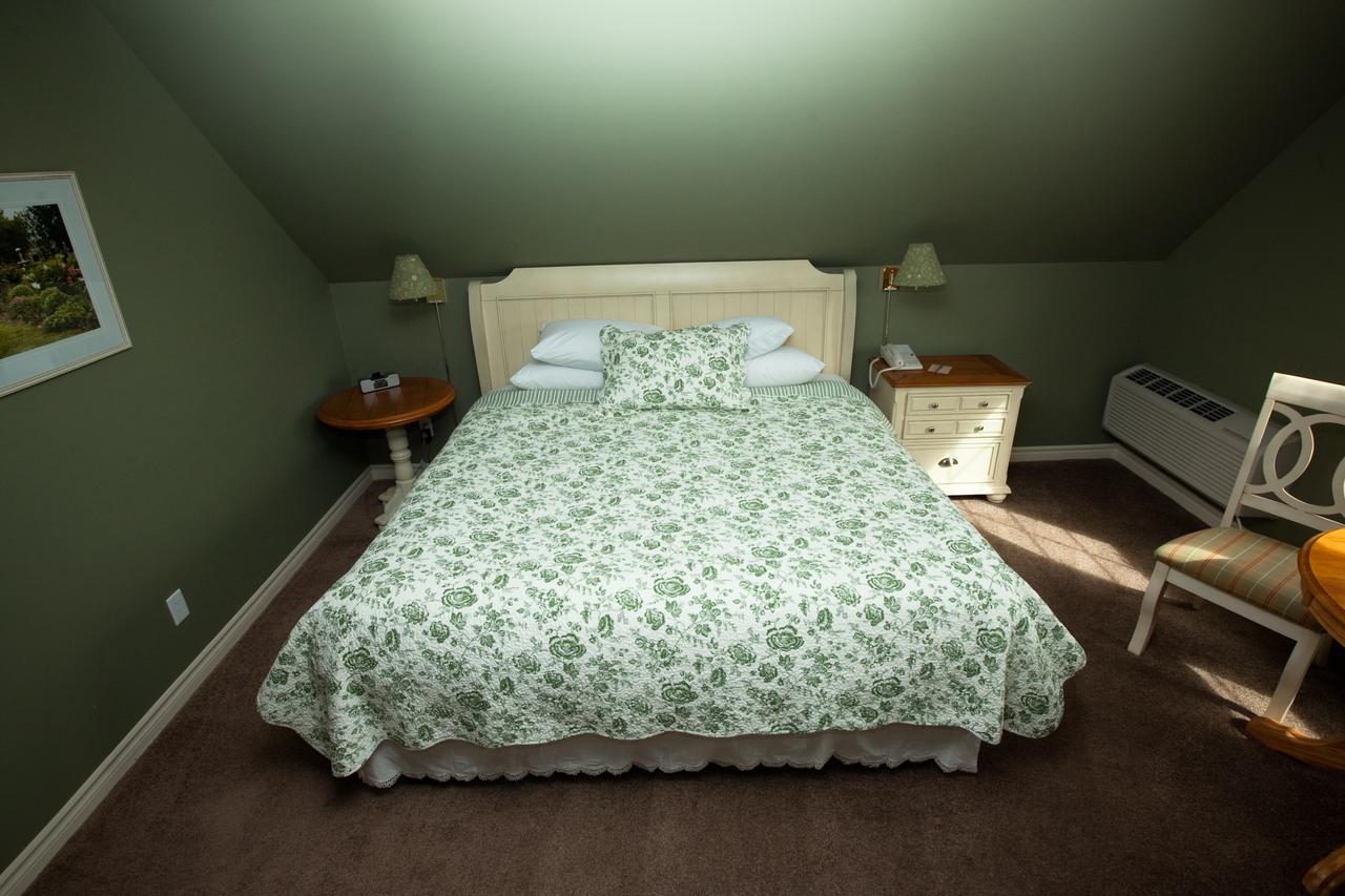 Strathmere Resort Ottawa