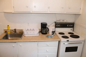 Adib - 362 Friel St, Unit 2 *