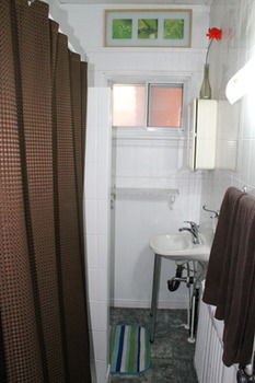 Adib - 362 Friel St, Unit 2
