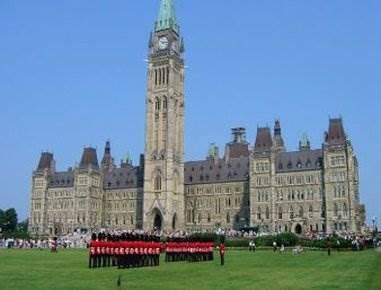 Travelodge By Wyndham West Hotel Ottawa