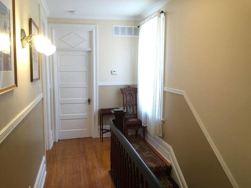 Bed & Breakfast The Century House 3*