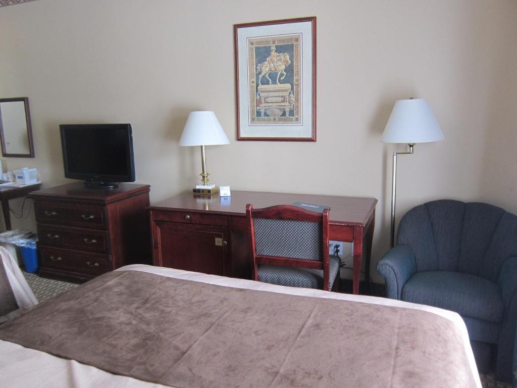 Hotel Travelodge By Wyndham West