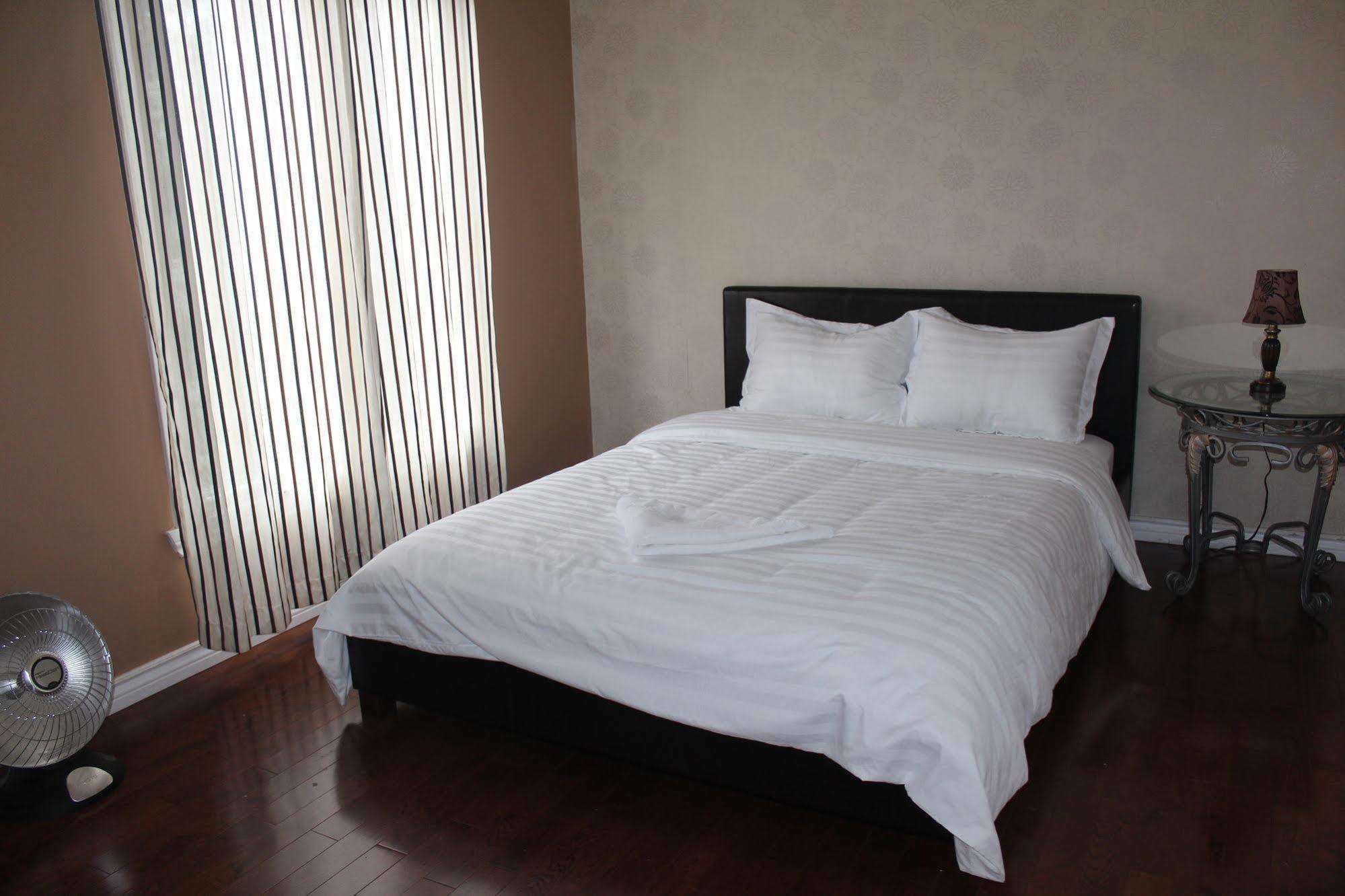 Mac Bed & Breakfast 2*