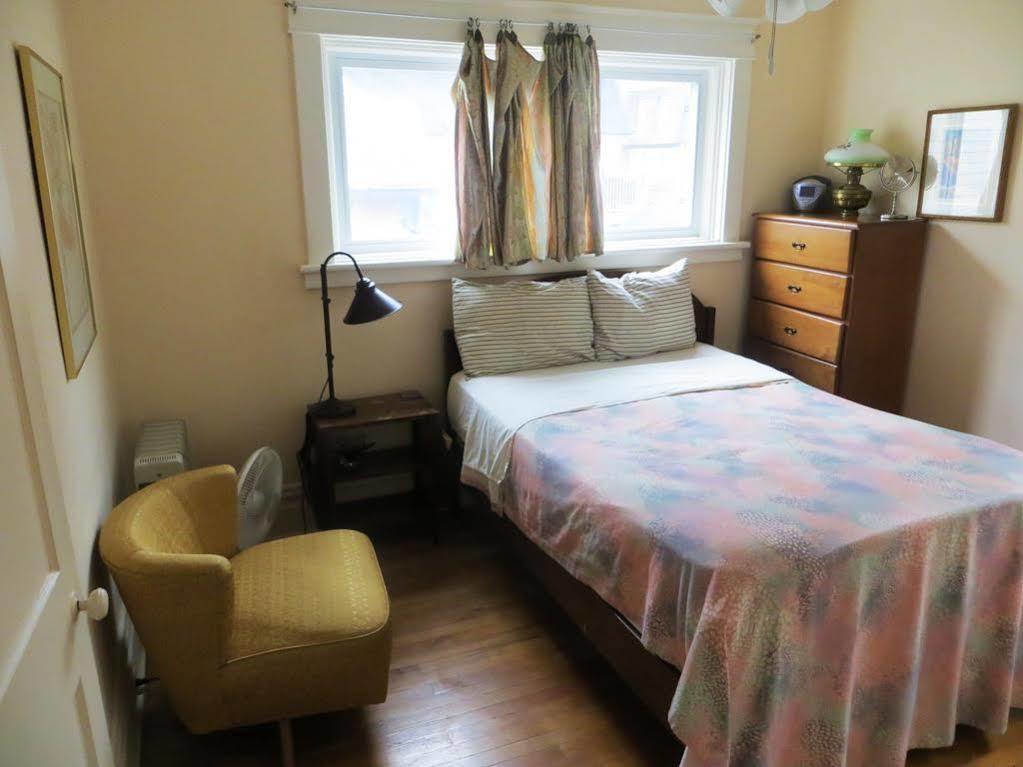 Bed & Breakfast Downtown 3*