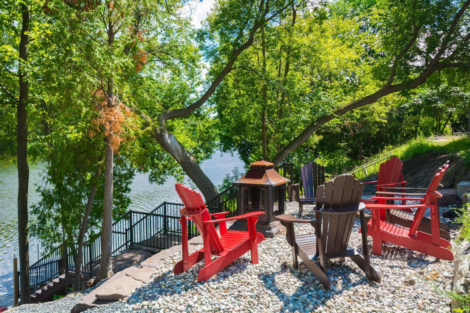 Ramada By Wyndham On The Rideau 3* Ottawa