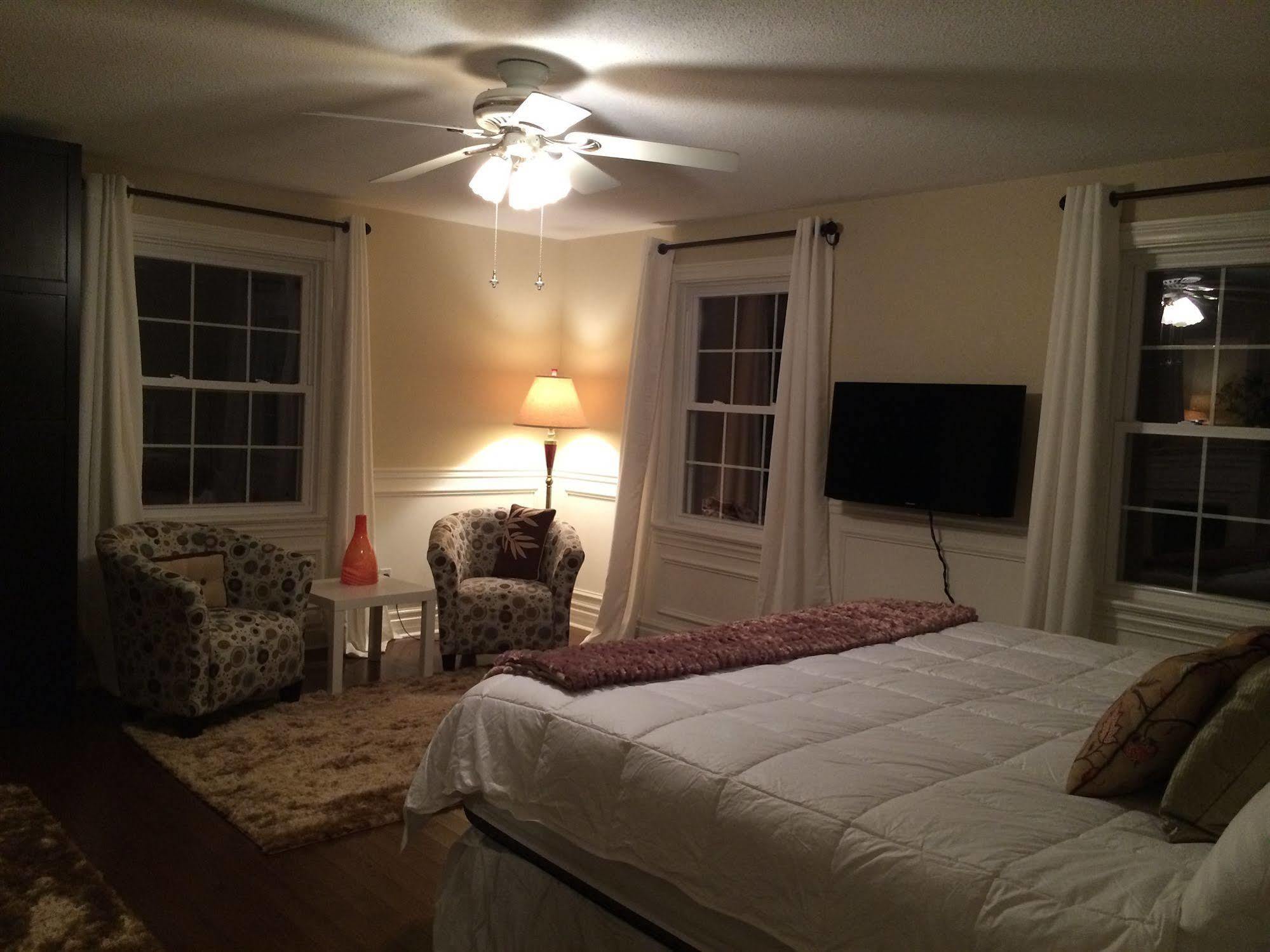 Guest house Windsong Manor Bed & Breakfast 3*