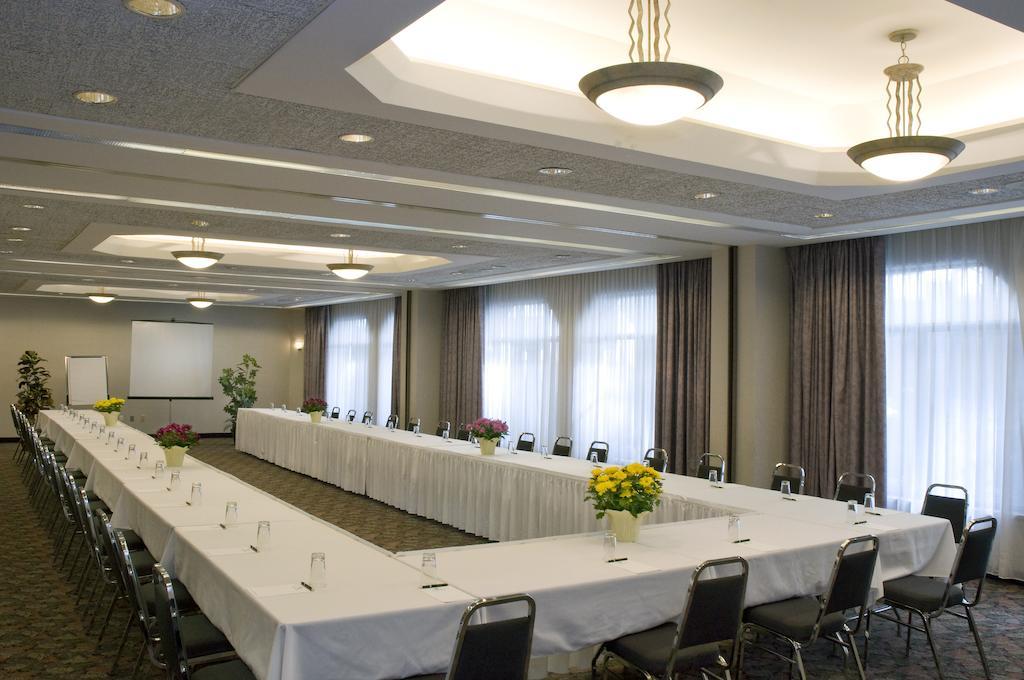 Cartier Place Hotel 3*