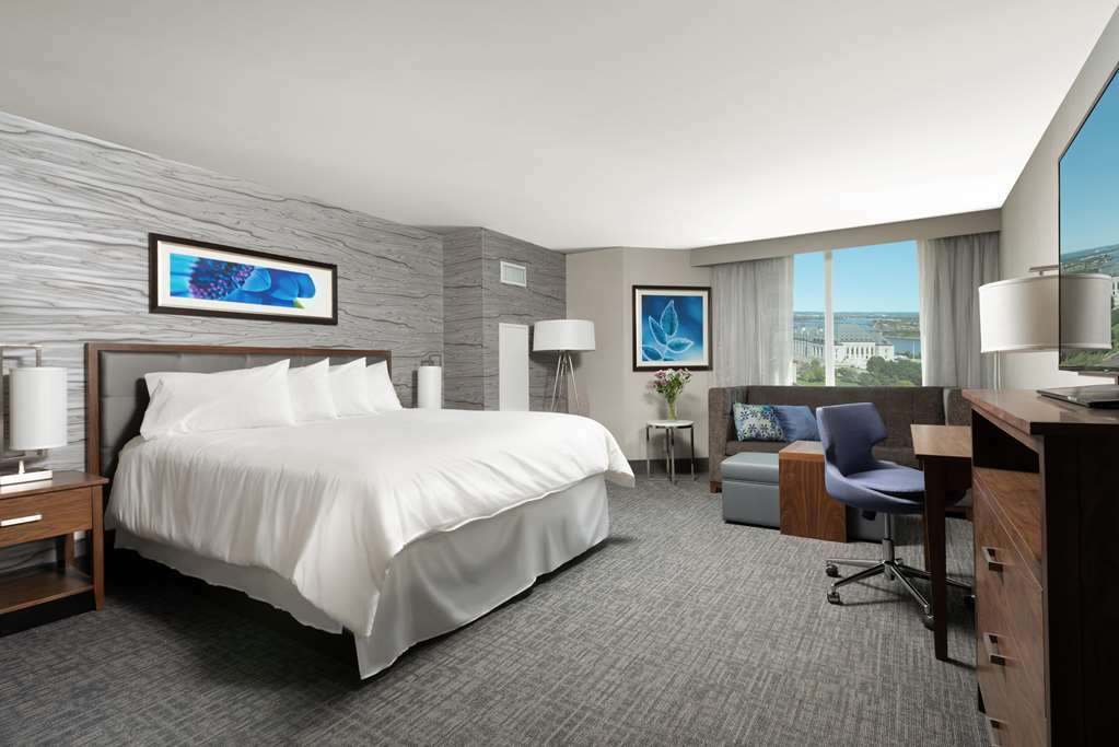 Homewood By Hilton Downtown