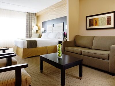 Express & West - Nepean By Ihg