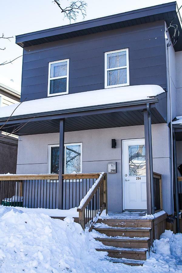 Holiday home Spacious 3 Bdrm Near Downtown