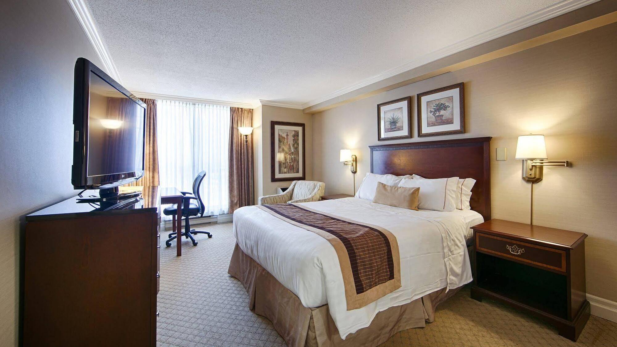 Hotel Western Downtown 3*