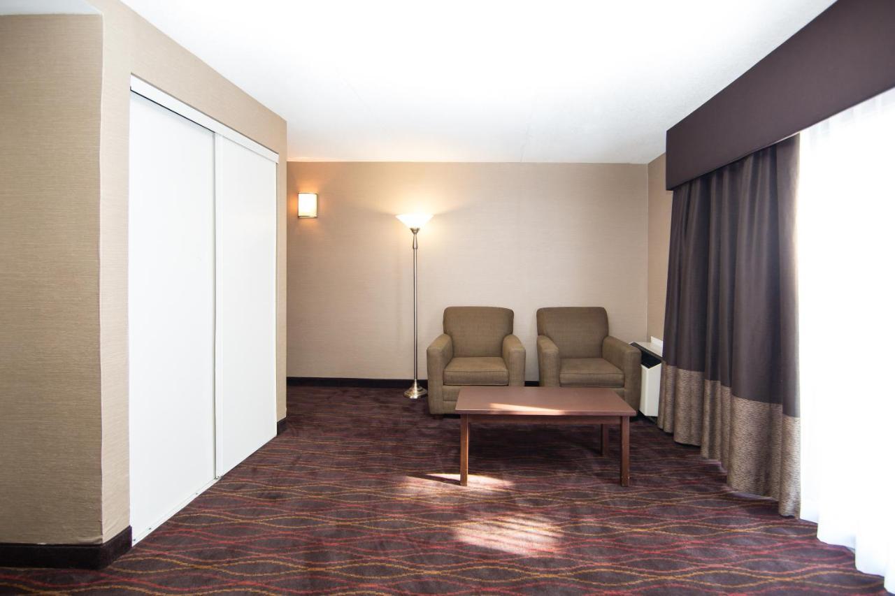 Western Kanata And Conference Centre Hotel Ottawa