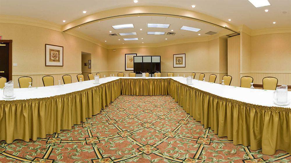 & Ottawa-downtown Hotel