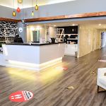 Days Inn By Wyndham Ottawa West