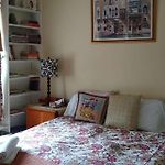 Australis Guest House