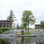 Ramada By Wyndham Ottawa On The Rideau