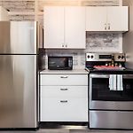 Pet-Friendly - Near University & Byward Market