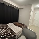 Cozy Modern Home In A Family Friendly Neighborhood