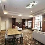 Minimum One Month - Room With Ensuite Bathroom In Fairly New 2 Rooms, 2 Bathrooms Condo