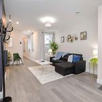 Modern 2Br Condo With Pet Friendly - Near University