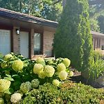 Rideau Heights Inn