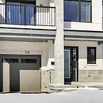 Modern 2Br Home With Parking Near Airport And Downtown Ottawa