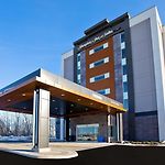 Hampton Inn & Suites Ottawa West, Ontario, Canada